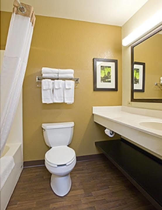 Extended Stay America Suites - Cincinnati - Blue Ash - Kenwood Road Экстерьер фото